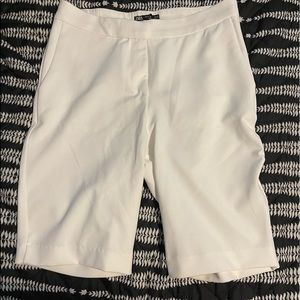 BELOW THE KNEE SHORTS. ZARA